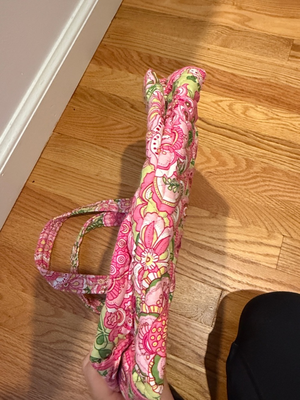 Vera Bradley Petal Pink Toggle Tote Handbag Purse Floral Retired Print NWOT - Picture 5 of 8